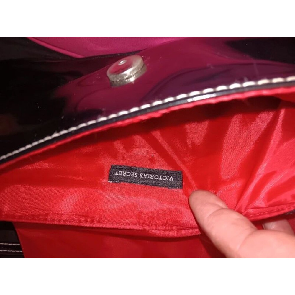 Handbag - Picture 2 of 3